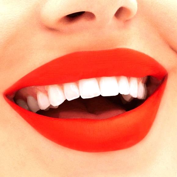 NEW MAC | LOCKED KISS 24 HOUR LIPSTICK - RENEGADE - Picture 6 of 8